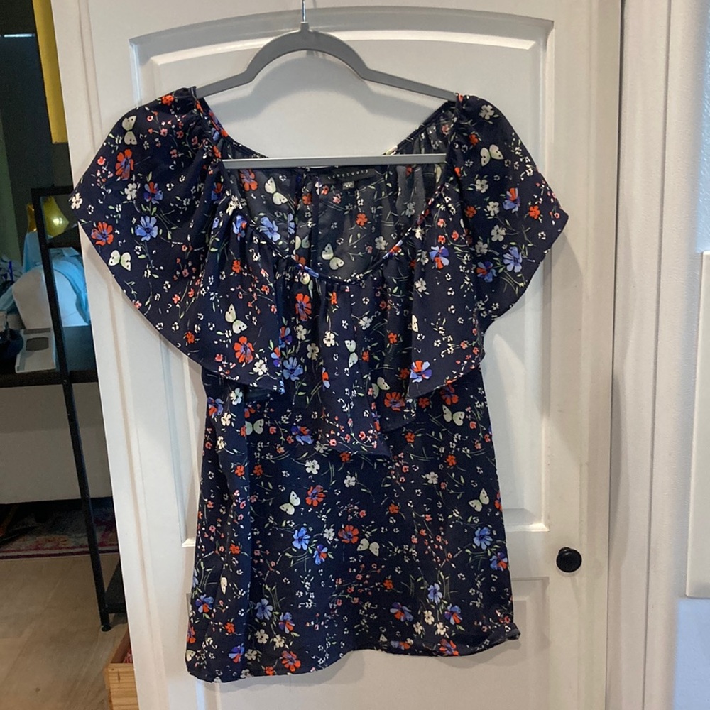 Sanctuary Blouse Navy Blue Butterfly Floral Print Tunic size XS